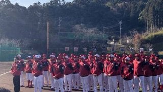 広島、キャンプスタート　緒方監督が誓う「4連覇と日本一へ向け頑張ります」