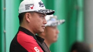 ロッテ井口監督、キャンプ2日目は2軍に熱視線　熱気溢れるブルペンに「楽しみだね」