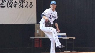 西武内海、今キャンプ2度目のブルペン入り　スライダー、ツーシーム解禁