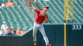 【MLB】シモンズの美技集が凄い　驚異の守備力にファン興奮「God」「史上最高の遊撃手」