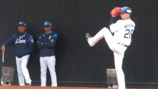 西武の「オールドルーキー」、71球の投球練習の中で見せた“変化”とその意図