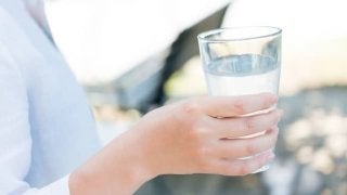 気づかぬうちに陥っているかも・・実はコワイ冬のかくれ脱水とは