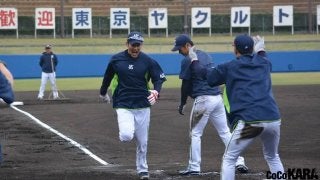 「恐怖！落合トレ」、「コロンビア・ノック」、「地鶏トレ」etc. プロ野球キャンプ　珍トレ集