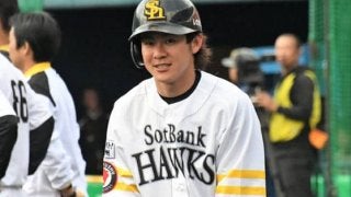 鷹・牧原、激戦区二塁を制し狙うは開幕スタメン　「ライバルに負けないよう」