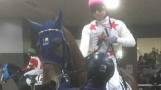 日曜東京３Ｒ新馬は伏兵ミッキーセオリーがＶ