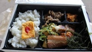 岡田幸文氏公認の「岡ちゃん弁当」が好評！　ロッテ石垣島キャンプは12シーズン目