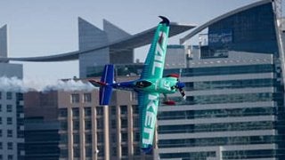 エアレース開幕戦で室屋義秀が完全優勝。「新ルール」に見事に適応