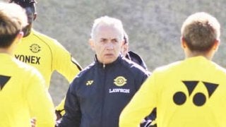 名伯楽ネルシーニョは白黒はっきりさせる。柏は１年でJ1に戻れるか