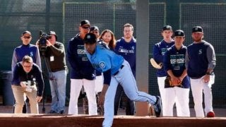 【MLB】菊池雄星のブルペンをイチローが凝視も…本人気づかず　「マジですか！」