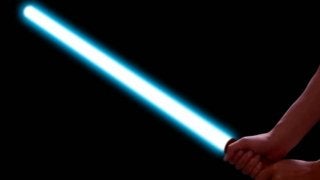 “ジェダイの戦い”がスポーツに！フェンシングの新種目として登場