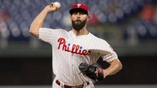 【MLB】ハーパー加入をCY賞右腕が熱烈歓迎　家を“海パン”姿で掃除する動画が話題