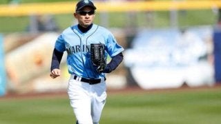 【MLB】「雄星打たすなよ、あんなとこ！」…イチローと菊池、交代後に“爆笑”掛け合い