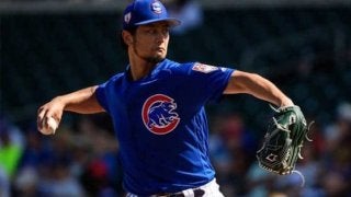 【MLB】カブスのレジェンドがダルビッシュに「写真撮ってくれ！」　豪華2ショットを公開