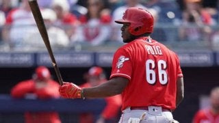 【MLB】ベースで腰を振り振り…“暴れ馬”プイグの新パフォーマンスが話題「ナイスハッスル」