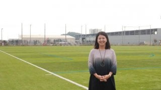 “所属しない”働き方。安部未知子が改革する、市民クラブの経営戦略