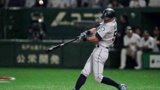 【MLB】開幕戦は万雷の拍手で交代も無安打　イチローの打撃の“神髄”は戻ってくるか