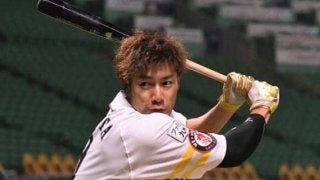 鷹・柳田、本人もビックリ勝ち越しソロ「詰まったんで入ると思わなかった」