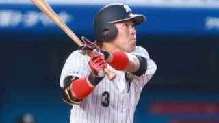 ロッテ角中、1安打1万円のチャリティ活動　「少しでも多くの寄付が出来るよう」