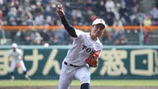 プロ注目の強打者、東邦・石川昂弥。「こだわりがない」投手でも覚醒中
