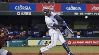 西武メヒア、球団通算9000本塁打「非常に光栄であり名誉。特別なホームラン」