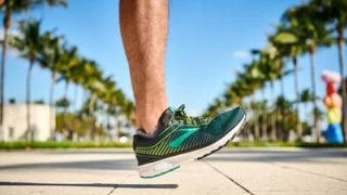 アメリカの人気ランニングシューズブランド「BROOKS」が日本に本格上陸。伊藤忠商事とアキレスが展開へ