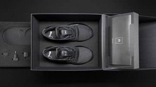 プーマ、足の形状を読み取ってフィット感を調節する「Fiフットウェア」発表