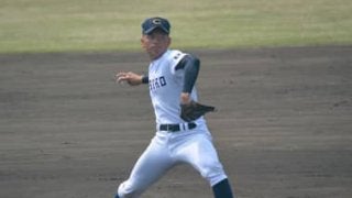 センバツ優勝の東邦に完投勝利。中部大一の謎の剛腕は控えめ男子だった
