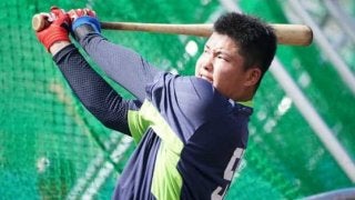 ヤクルト19歳村上が初のベンチスタート　巨人ドラ1左腕撃ちへ右打者ズラリ…両軍スタメン発表