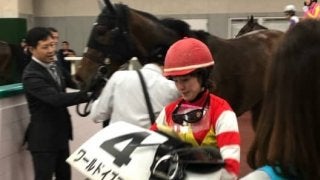 菜七子「しまいもいい脚」ワールドイズマインで勝利