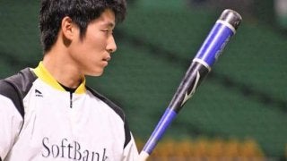 鷹・上林、右第4中手骨掌側剥離骨折と診断　今後の出場は状態を見ながら判断