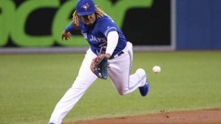 【MLB】「なんて強肩！！」「凄まじい」No1有望株が魅せた強肩スローが圧巻