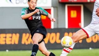 堂安律、オランダ２年目の成長。「プレーオフの４試合で５点獲る」