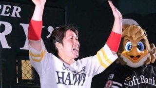 鷹・甲斐、決勝弾＆勝利にも笑顔なし…　強まる責任感「逆転されたは捕手の責任」