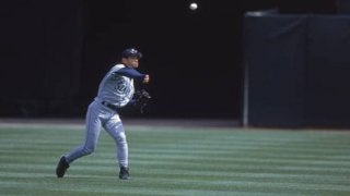 【MLB】イチロー氏の伝説「レーザー」は「全ての外野手の理想」　米メディア改めて絶賛