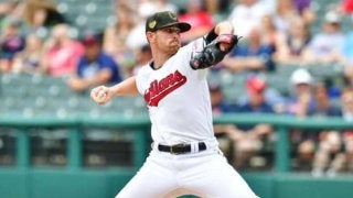 15奪三振、89球省エネ投球、どちらの完封が凄い？　MLBで圧巻の完封劇が話題