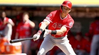 【MLB】大谷翔平、3三振も技あり一打で3戦連続安打＆4度出塁　エ軍は延長戦制し2連勝