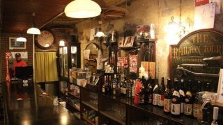 ご当地グルメ高知県編 「KOMA‘S HOUSE」 高知ファイティングドッグス・駒田徳広監督プロデュース 「昭和」が漂う「令和」名物バー【Ballpark Trip vol.5】