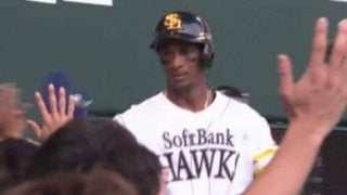 鷹が3連勝で首位に並ぶ　グラシアルが3安打4打点　中日5連敗で今季ワースト借金9