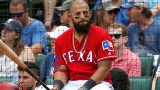 【MLB】これぞ単独ホームスチール！　レンジャーズのオドルが豪快ヘッスラで本塁陥れる