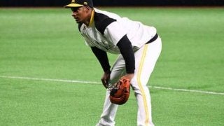 ホークスがDeNA戦で新布陣　グラシアル「5番・一塁」、内川「3番・DH」