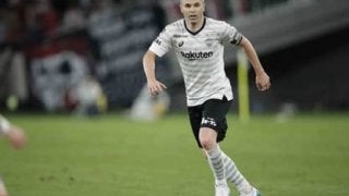 「仙人」イニエスタの夢のひと振り。魔法ではない優れた準備が光る