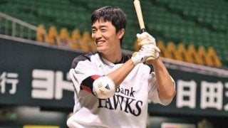 鷹・投手陣、セ本拠地試合に備え打撃練習　柵越えならず、和田「筋力足りない」