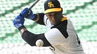 鷹グラシアル、リード広げる16号ソロ　セ・リーグ大好き、交流戦7発目