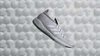 限定300足、アディダスが“硬度”で選べる新作ランニングシューズ「Pulseboost HD」発売。Spotify連携の専用プレイリストも