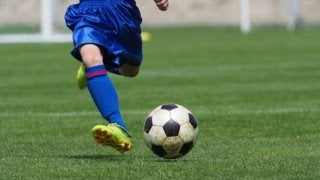 久保建英の育て方、どうやったら子供をバルサに入れる事ができるのか？