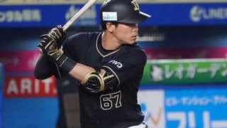 オリックス、ドラ3荒西がプロ初勝利！　広島あと1点届かず