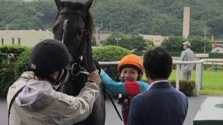 【ラジオNIKKEI賞】田辺「外枠を引けたのは良かった」ブレイキングドーンが重賞初制覇