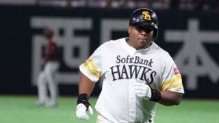 鷹デスパイネ、4番の仕事果たす18号満塁弾　「犠牲フライでもいいという気持ち」