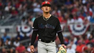 【MLB】日系3世ヤマモト、151キロピッチャー返し好捕にファンあんぐり「猫のような反応だ」
