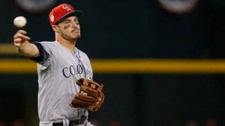 MLB公式選出の前半戦TOP5プレー集が凄い　1位はメジャー屈指の名手が見せた超絶美技！